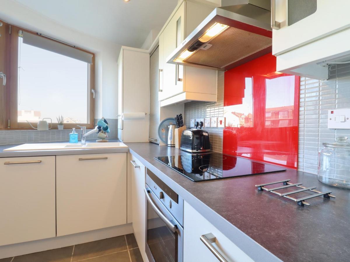 Flat 19 By The Beach Harwich Eksteriør bilde